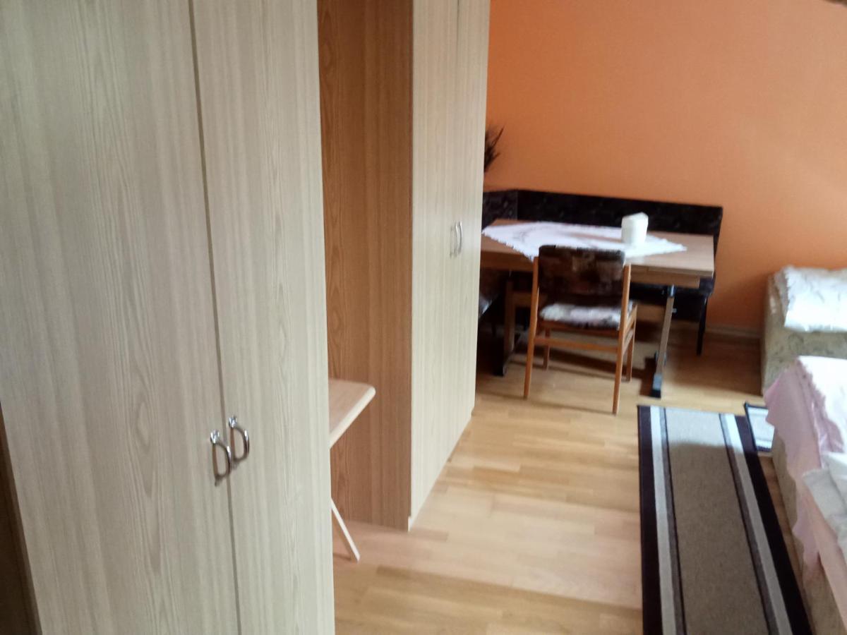 Uebernachtungszimmer 2 Schlettau 외부 사진